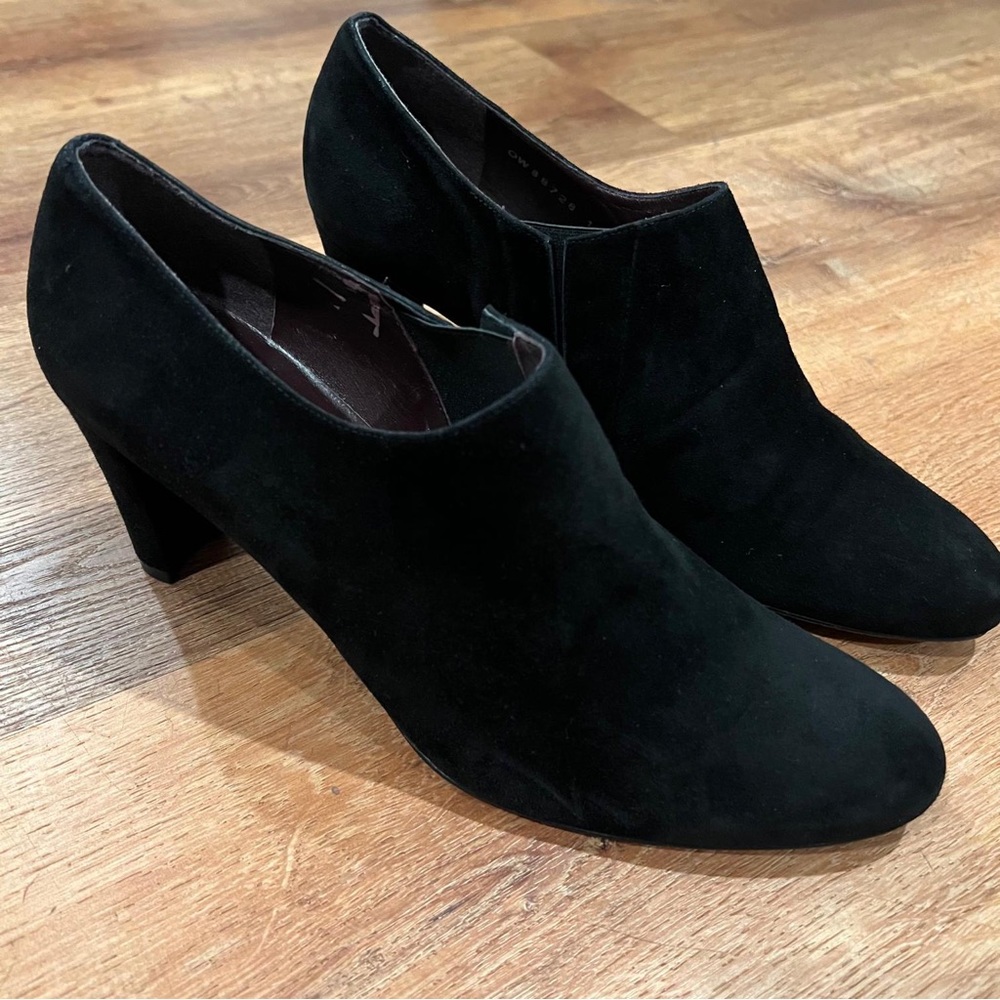 STUART WEITZMAN SPAIN🇪🇸MADE Suede Pumps Booties Chunky Heel OW88728 Size 10‎